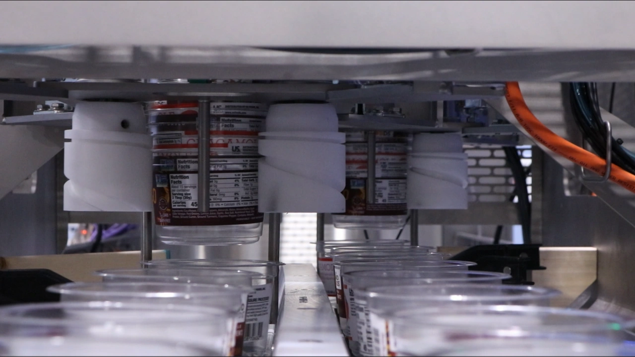 A picture of a mechanical system.