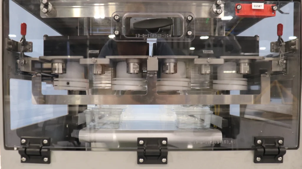 Dual-Lane Screw Denesting to Support Consistent Downstream Filling